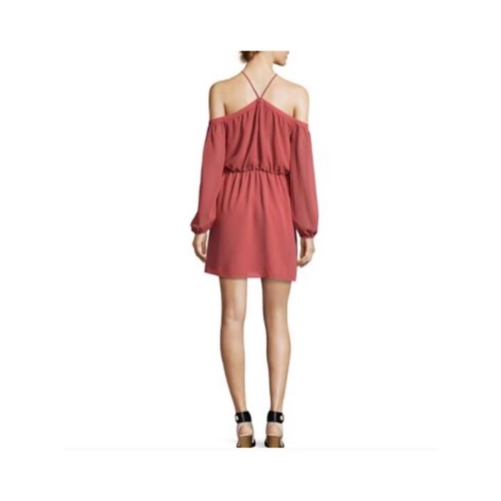 New Size XS• WAYF Auburn off the shoulder dress - Picture 2 of 7